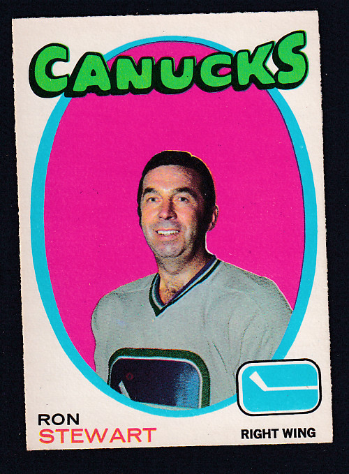 1971-72 O-PEE-CHEE HOCKEY CARD #236 R. STEWART photo