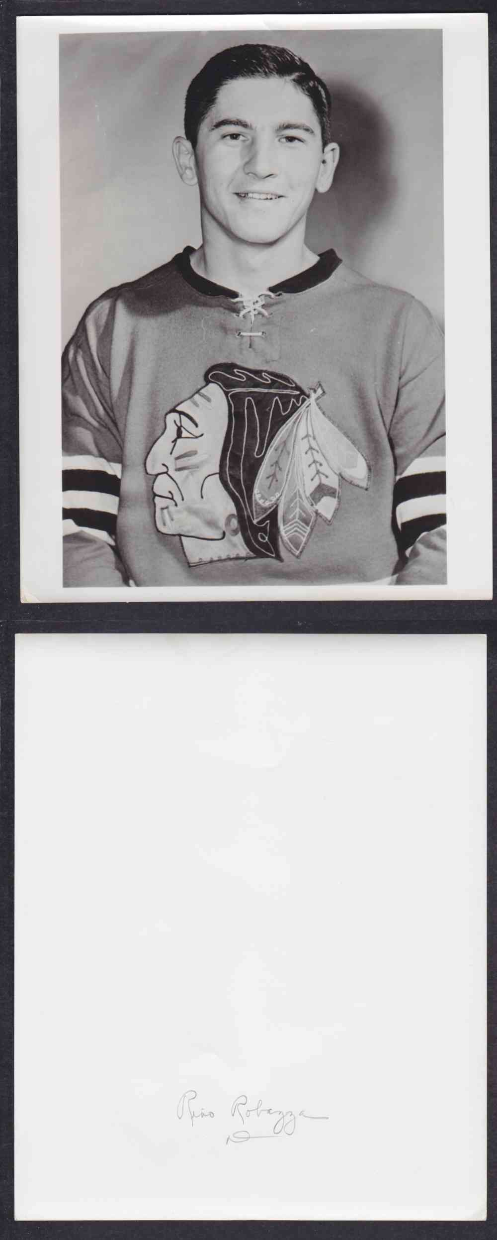 1950'S CHICAGO BLACKHAWKS PHOTO R. ROBAZZA photo 1950'S CHICAGO BLACKHAWKS PHOTO R. ROBAZZA photo