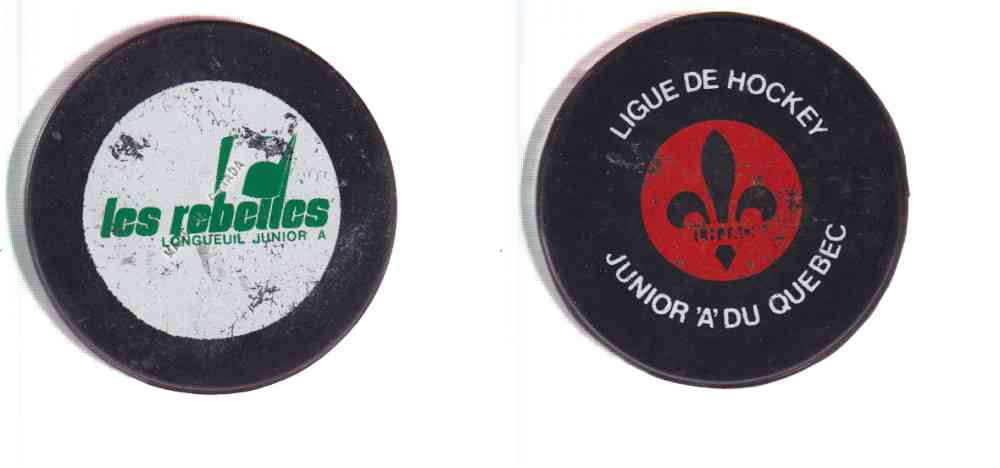 1972-80 B2 BILTRITE QUEBEC JR.A LONGUEIL REBELLES GAME PUCK photo 1972-80 B2 BILTRITE QUEBEC JR.A LONGUEIL REBELLES GAME PUCK photo