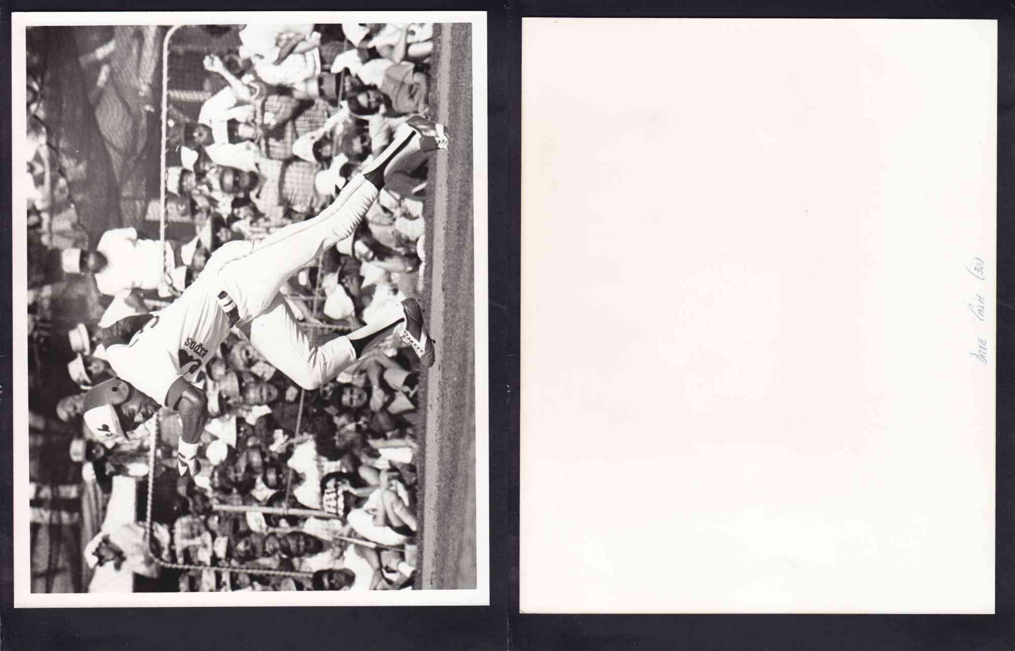 1970'S MONTREAL EXPOS PHOTO D. CASH photo 1970'S MONTREAL EXPOS PHOTO D. CASH photo