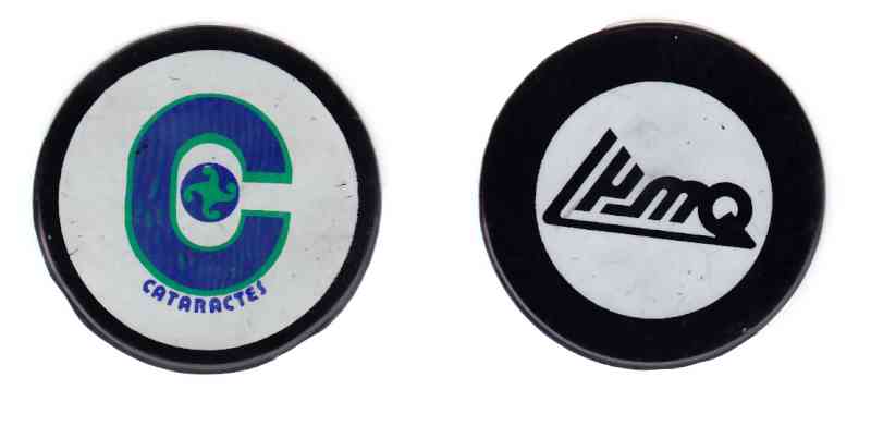 1980-93 QMJHL CZECHOSLOVAKIA SHAWINIGAN CATARACTES GAME PUCK photo