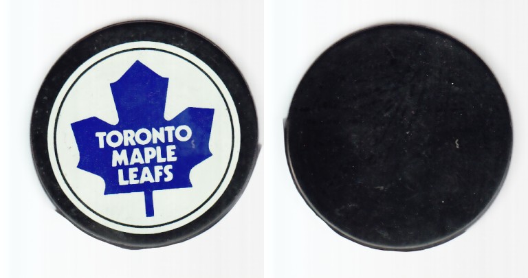 1980-87 NHL VICEROY TORONTO MAPLE LEAFS PUCK photo 1980-87 NHL VICEROY TORONTO MAPLE LEAFS PUCK photo