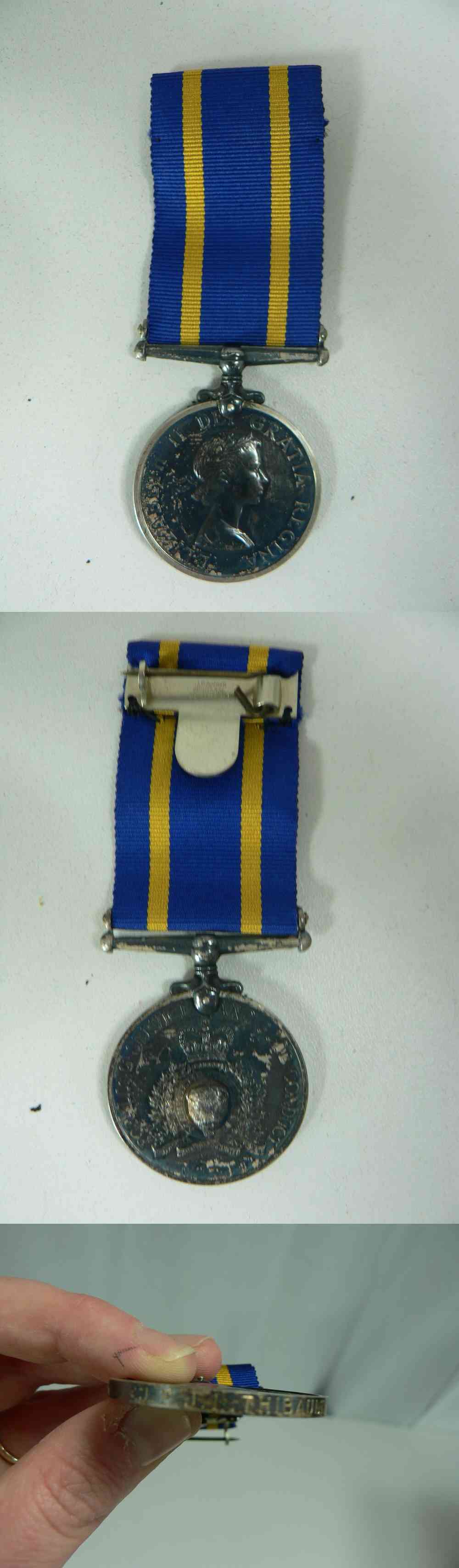 CANADA RCMP FOR LONG SERVICE POLICE STERLING SILVER MEDAL photo CANADA RCMP FOR LONG SERVICE POLICE STERLING SILVER MEDAL photo