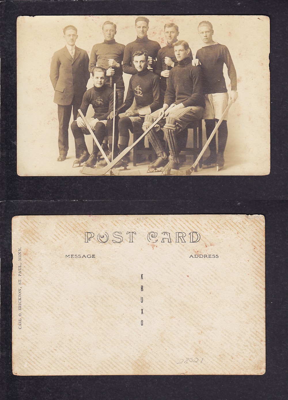 1900'S ST. PAUL HOCKEY TEAM POST CARD photo 1900'S ST. PAUL HOCKEY TEAM POST CARD photo