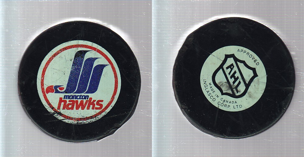 1986-93 IN GLAS CO IG2 MONCTON HAWKS GAME PUCK photo 1986-93 IN GLAS CO IG2 MONCTON HAWKS GAME PUCK photo
