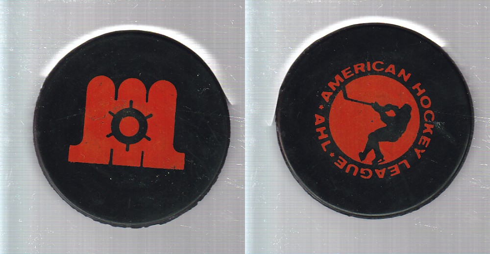 1977-78 BILTRITE AHL MAINE MARINERS GAME PUCK photo 1977-78 BILTRITE AHL MAINE MARINERS GAME PUCK photo