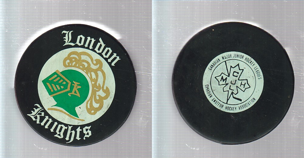1974-80 VICEROY V3 LONDON KNIGHTS GAME PUCK photo 1974-80 VICEROY V3 LONDON KNIGHTS GAME PUCK photo