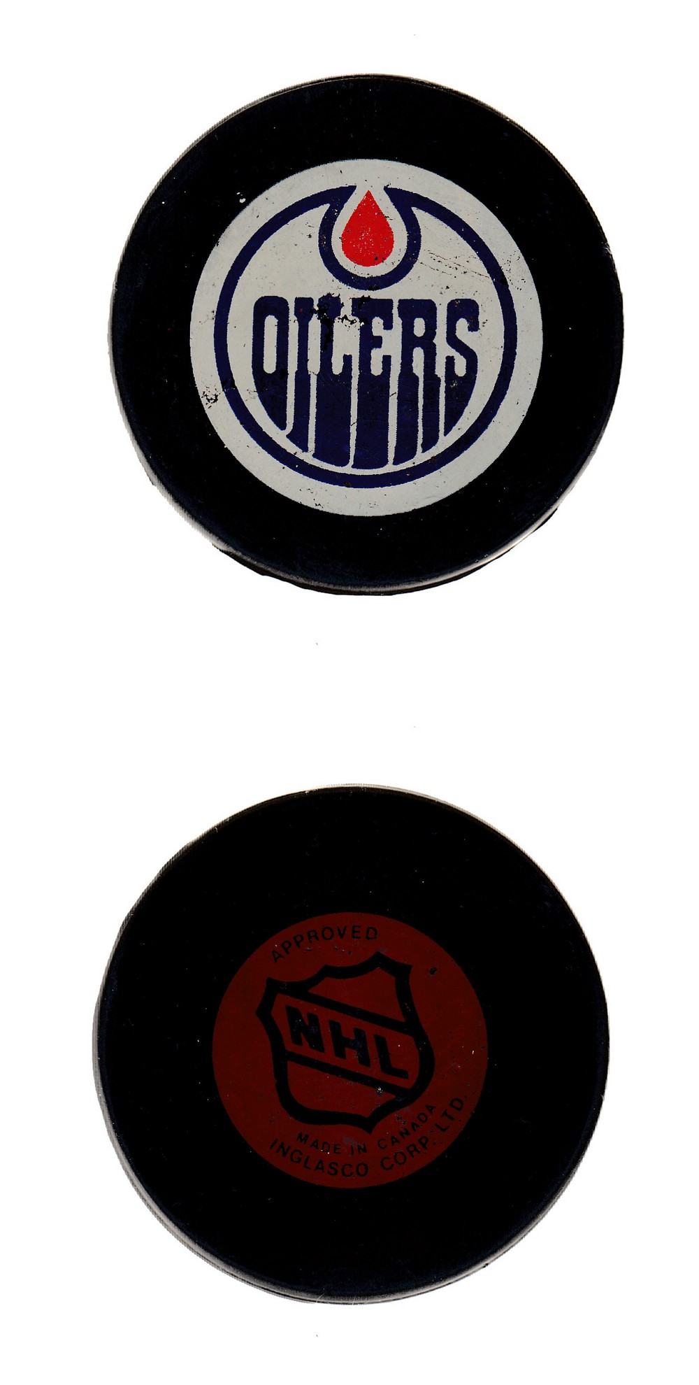 1980-85 VICEROY EDMONTON OILERS GAME PUCK photo 1980-85 VICEROY EDMONTON OILERS GAME PUCK photo