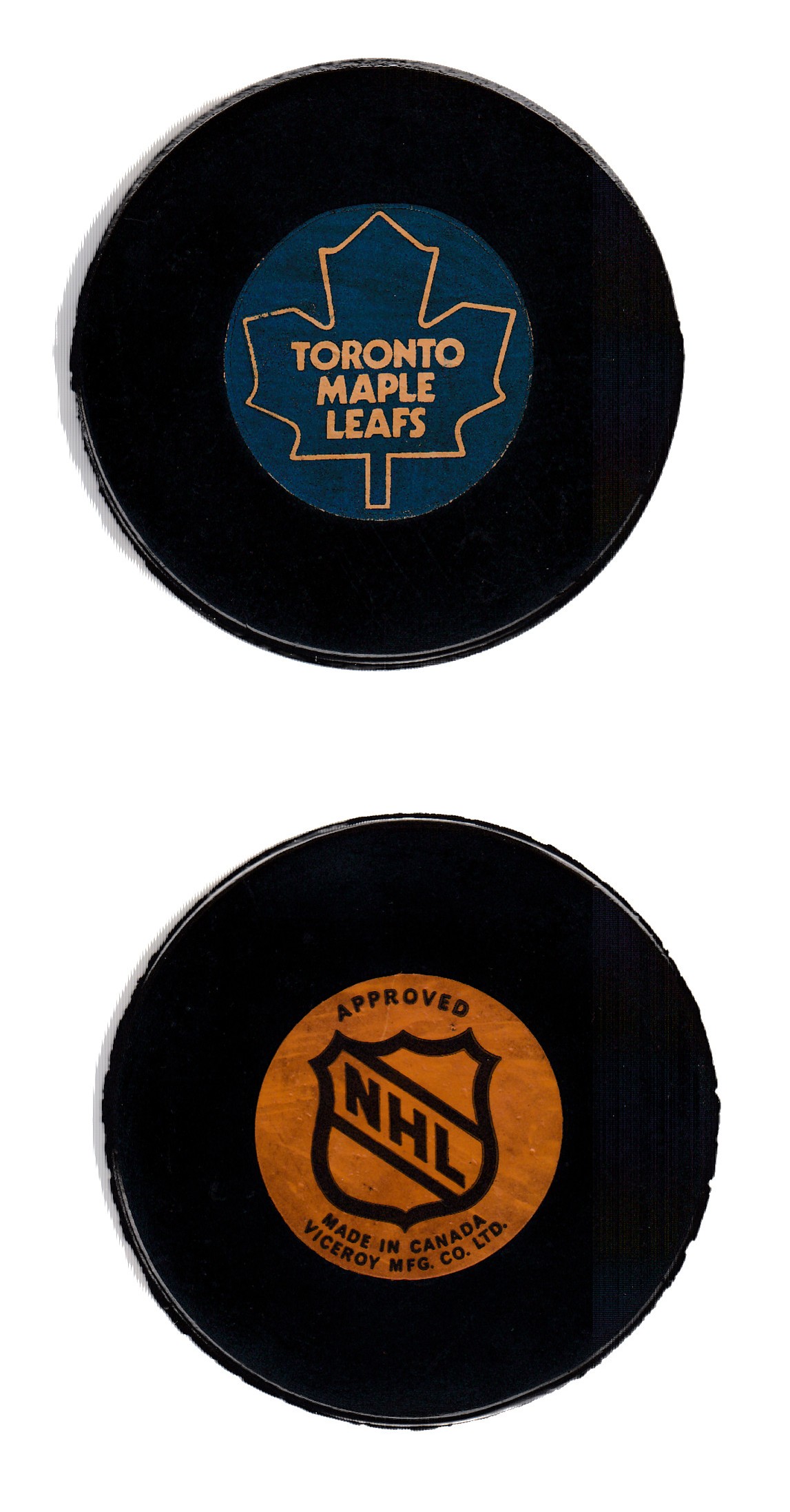 1973-75 VICEROY TORONTO MAPLE LEAFS GAME PUCK photo 1973-75 VICEROY TORONTO MAPLE LEAFS GAME PUCK photo
