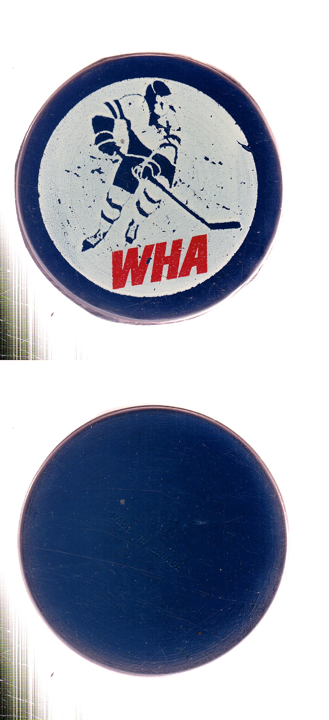 1972 BILTRITE BLUE SLUG LARGE REVERSE LARGE WHA GAME PUCK photo 1972 BILTRITE BLUE SLUG LARGE REVERSE LARGE WHA GAME PUCK photo