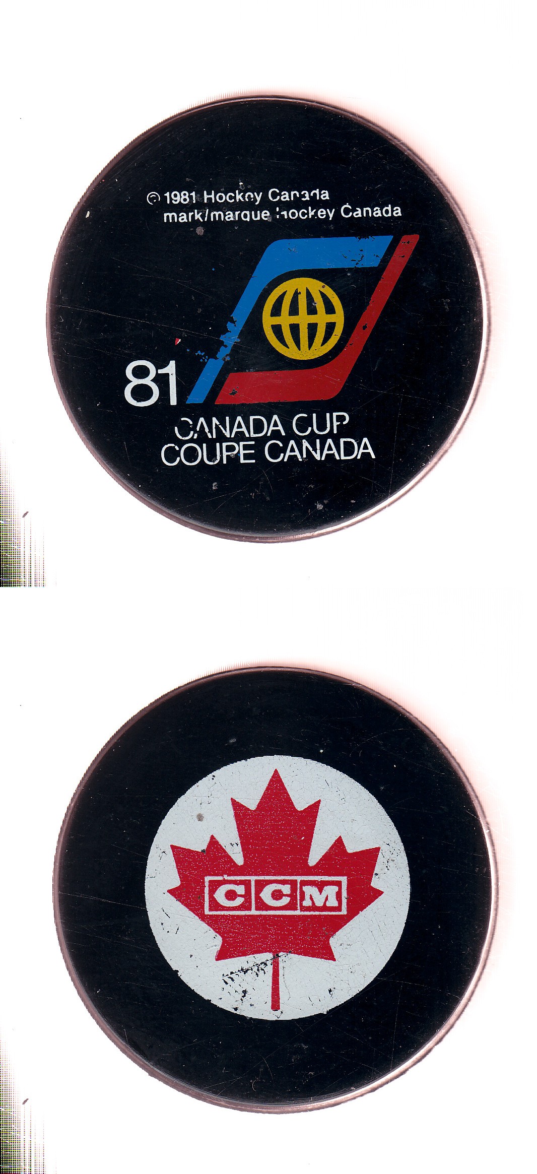 1981 VICEROY CANADA CUP SERIES GAME PUCK photo 1981 VICEROY CANADA CUP SERIES GAME PUCK photo