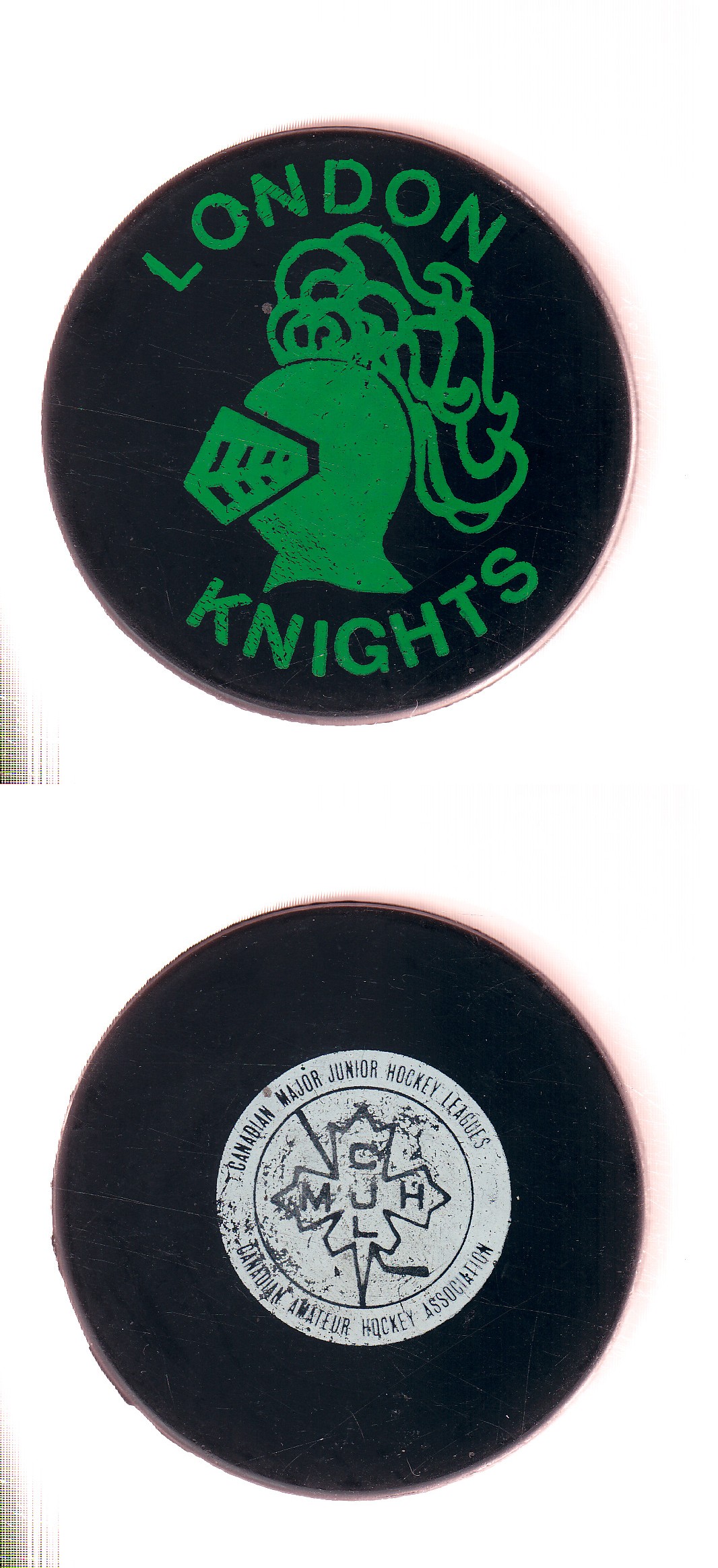 1974-80 VICEROY LONDON KNIGHTS GAME PUCK photo 1974-80 VICEROY LONDON KNIGHTS GAME PUCK photo