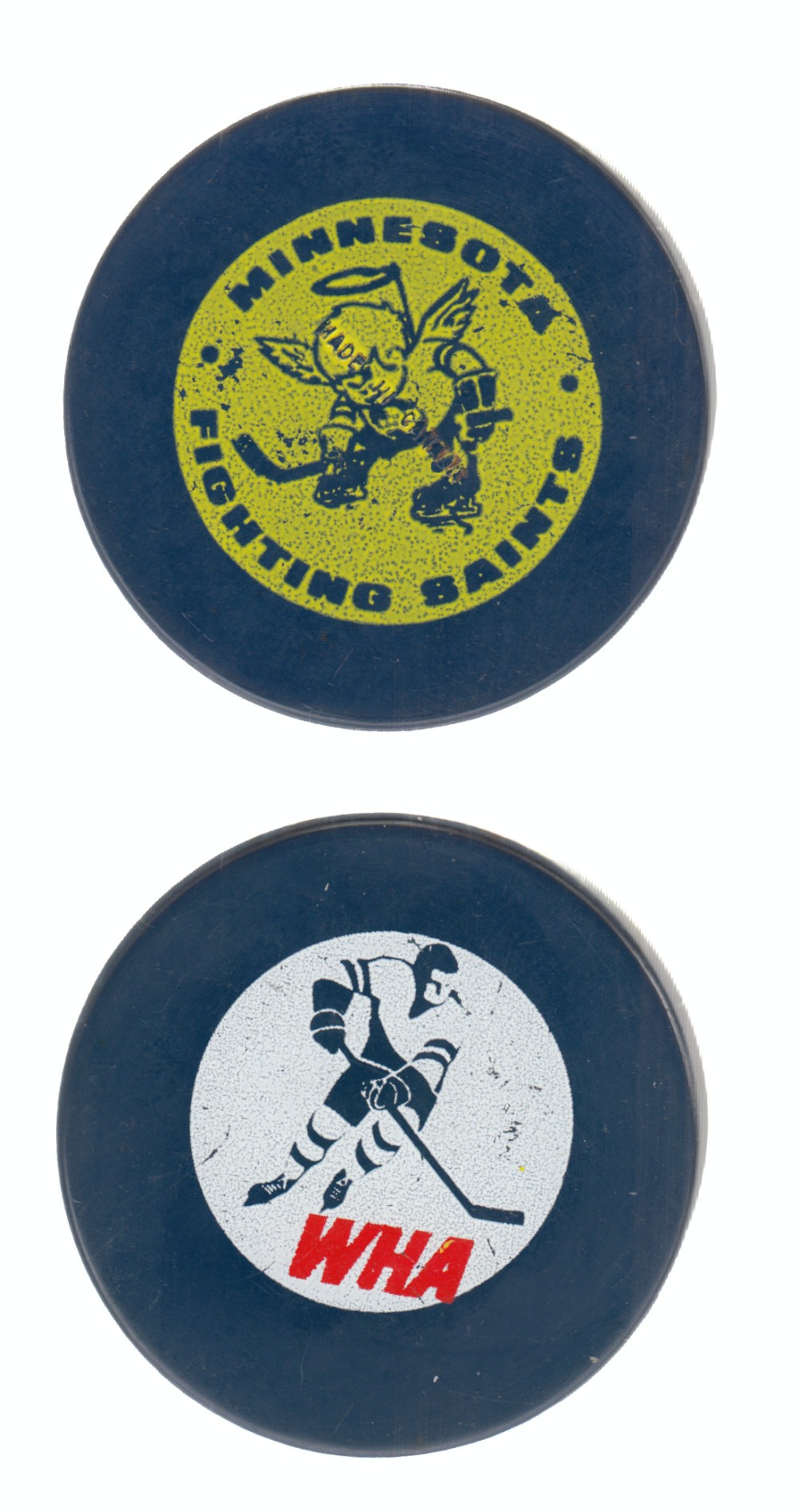 1972 BILTRITE B1 WHA MINNESOTA FIGHTING SAINTS GAME BLUE PUCK photo 1972 BILTRITE B1 WHA MINNESOTA FIGHTING SAINTS GAME BLUE PUCK photo