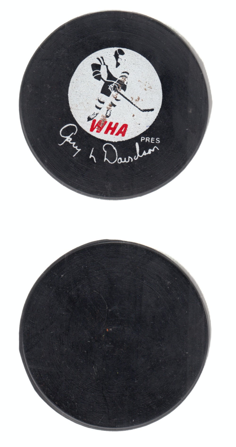 1973-74 WHA BILTRITE B2 GAME PUCK photo 1973-74 WHA BILTRITE B2 GAME PUCK photo