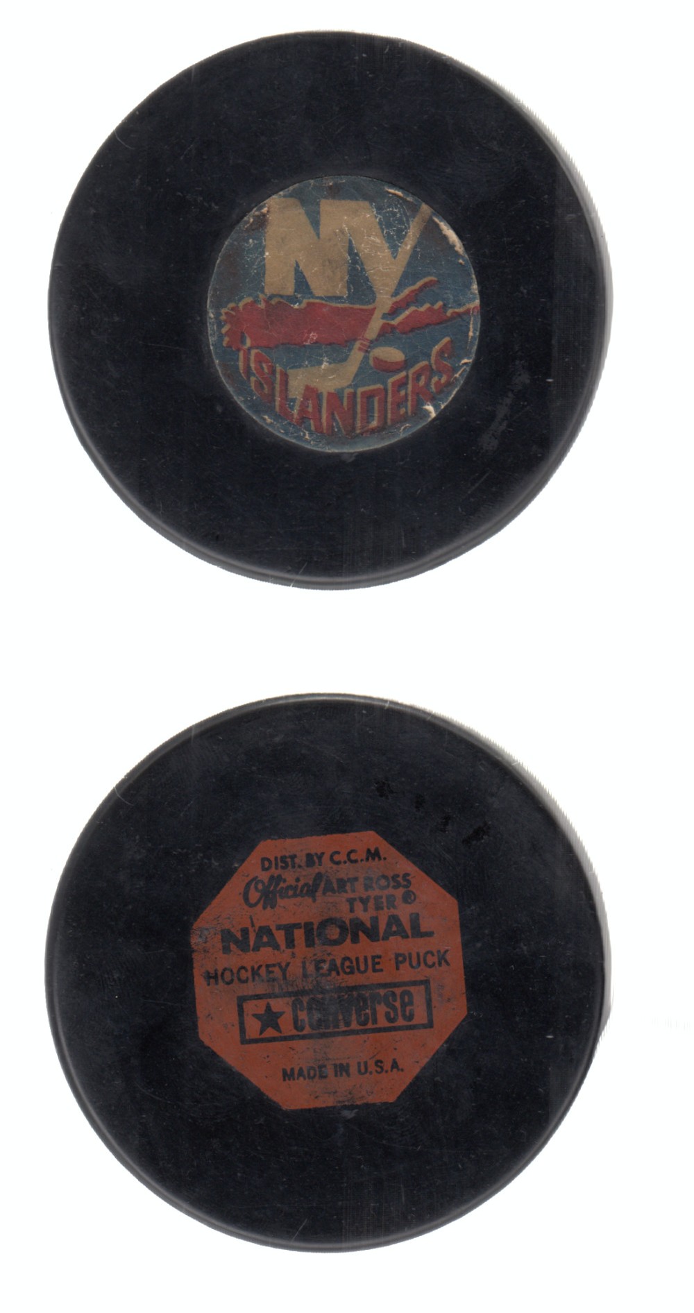 1970-77 CONVERSE NEW YORK ISLANDERS GAME PUCK photo 1970-77 CONVERSE NEW YORK ISLANDERS GAME PUCK photo