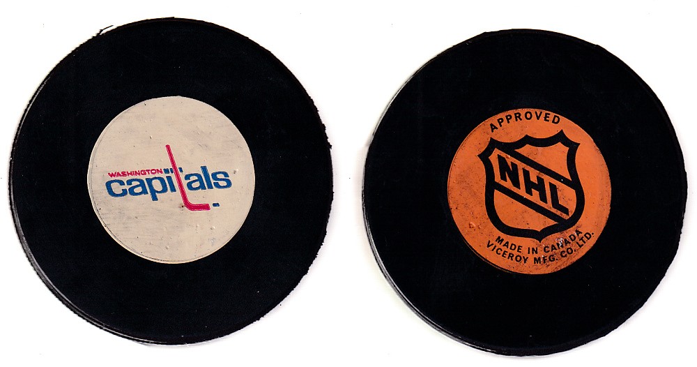 1975-83 VICEROY V3 WASHINGTON CAPITALS GAME PUCK photo