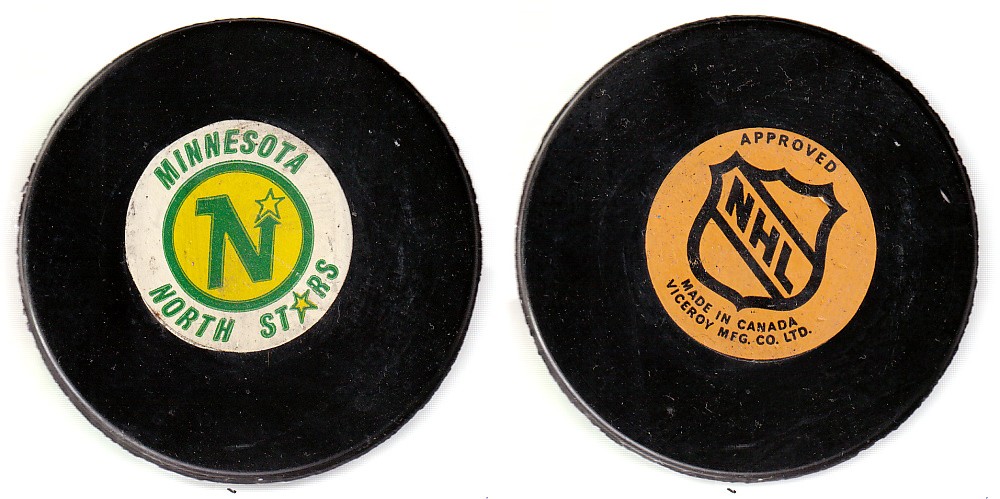1975-83 VICEROY V3 MINNESOTA NORTH STARS GAME PUCK photo 1975-83 VICEROY V3 MINNESOTA NORTH STARS GAME PUCK photo