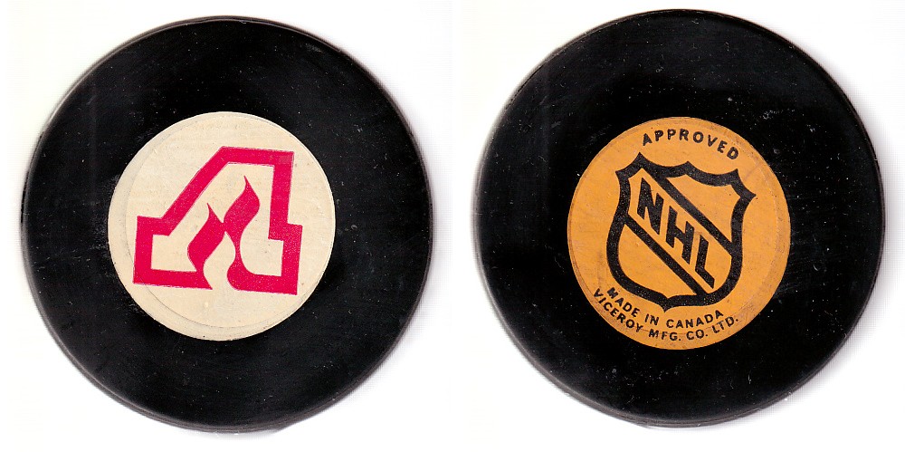 1973-75 VICEROY V2 ATLANTA FLAMES GAME PUCK photo 1973-75 VICEROY V2 ATLANTA FLAMES GAME PUCK photo