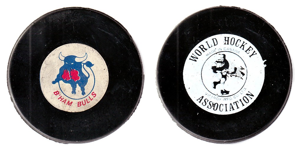 1973-77 VICEROY V3 BIRMINGHAM BULLS PUCK photo 1973-77 VICEROY V3 BIRMINGHAM BULLS PUCK photo