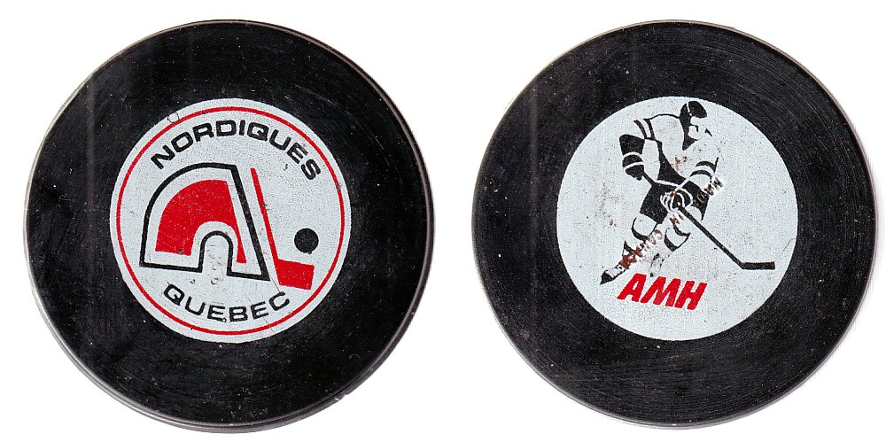 1972 WHA BILTRITE B1 QUEBEC NORDIQUES GAME PUCK photo 1972 WHA BILTRITE B1 QUEBEC NORDIQUES GAME PUCK photo